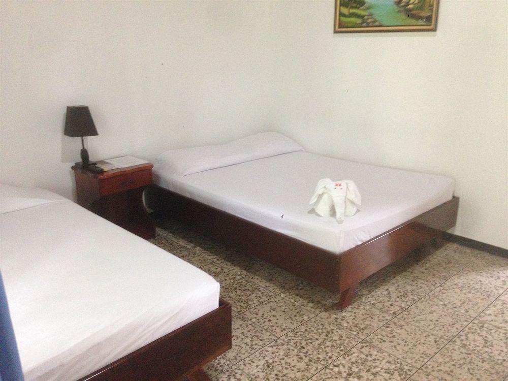 Hotel Villa Fortuna ภายนอก รูปภาพ