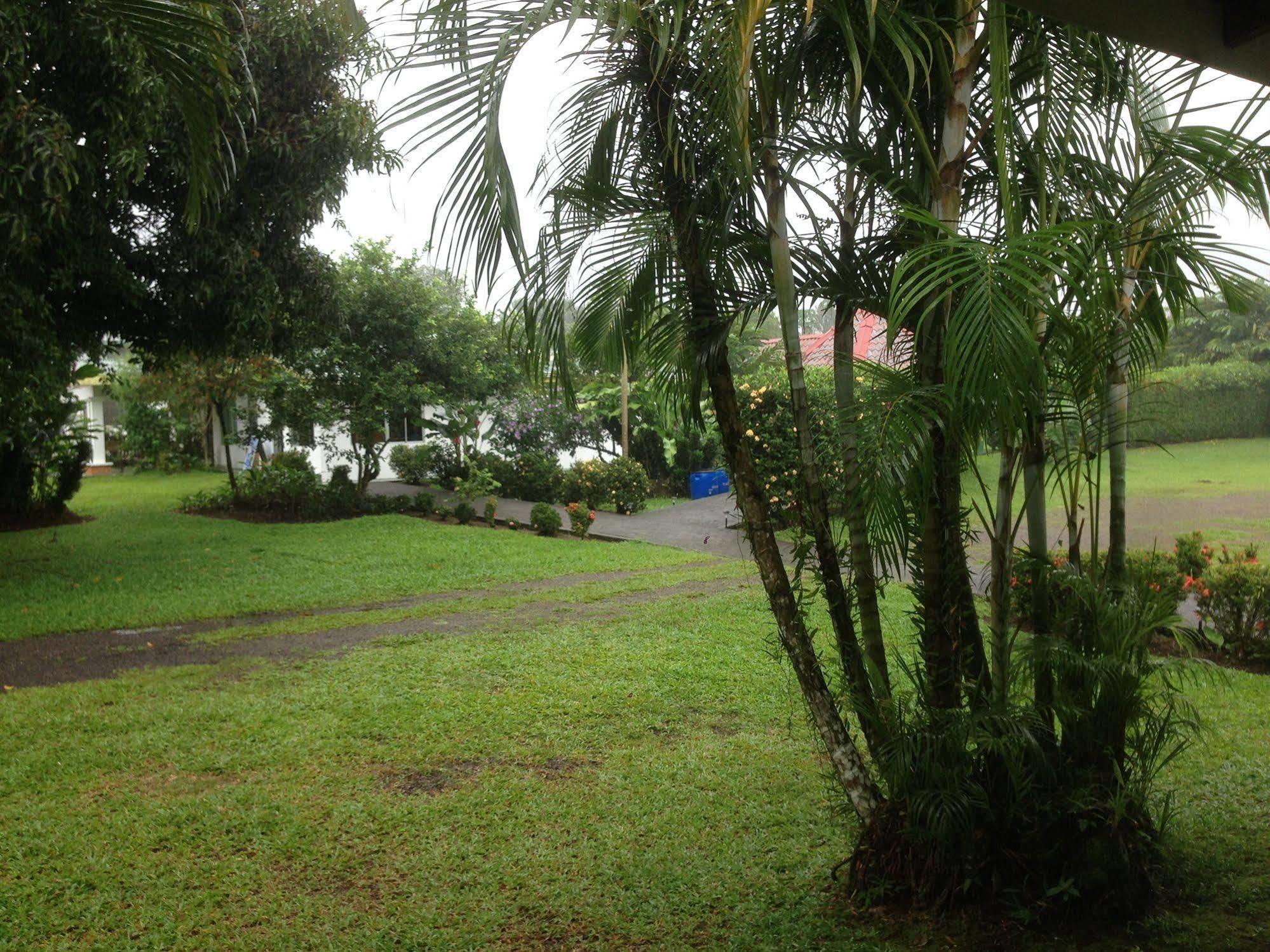 Hotel Villa Fortuna ภายนอก รูปภาพ